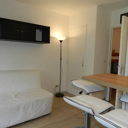Bormes-les-mimosas, 1 Piece, 4 Personnes - Fr-1-251-654 Bormes-les-Mimosas